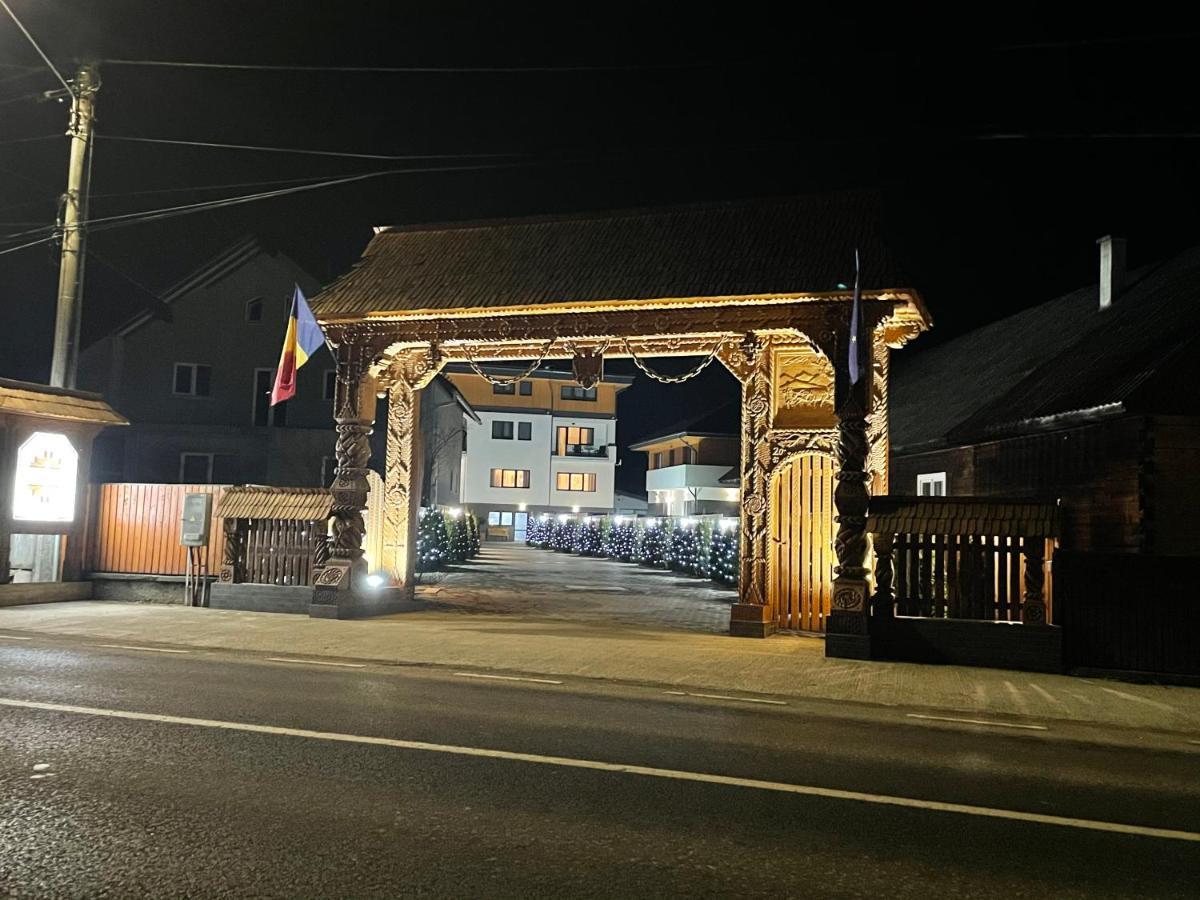 Pensiunea Maramures Guesthouse ビシェウ・デ・ジョス エクステリア 写真